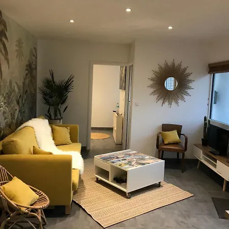 Apartment « L'escale Du Port » 400m De La Plage, 50m Du Centre